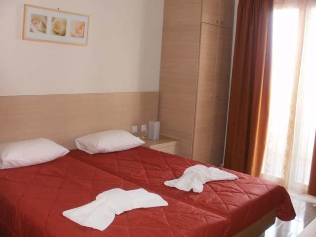 Amfitrion Hotel Agios Konstantinos  Zimmer foto